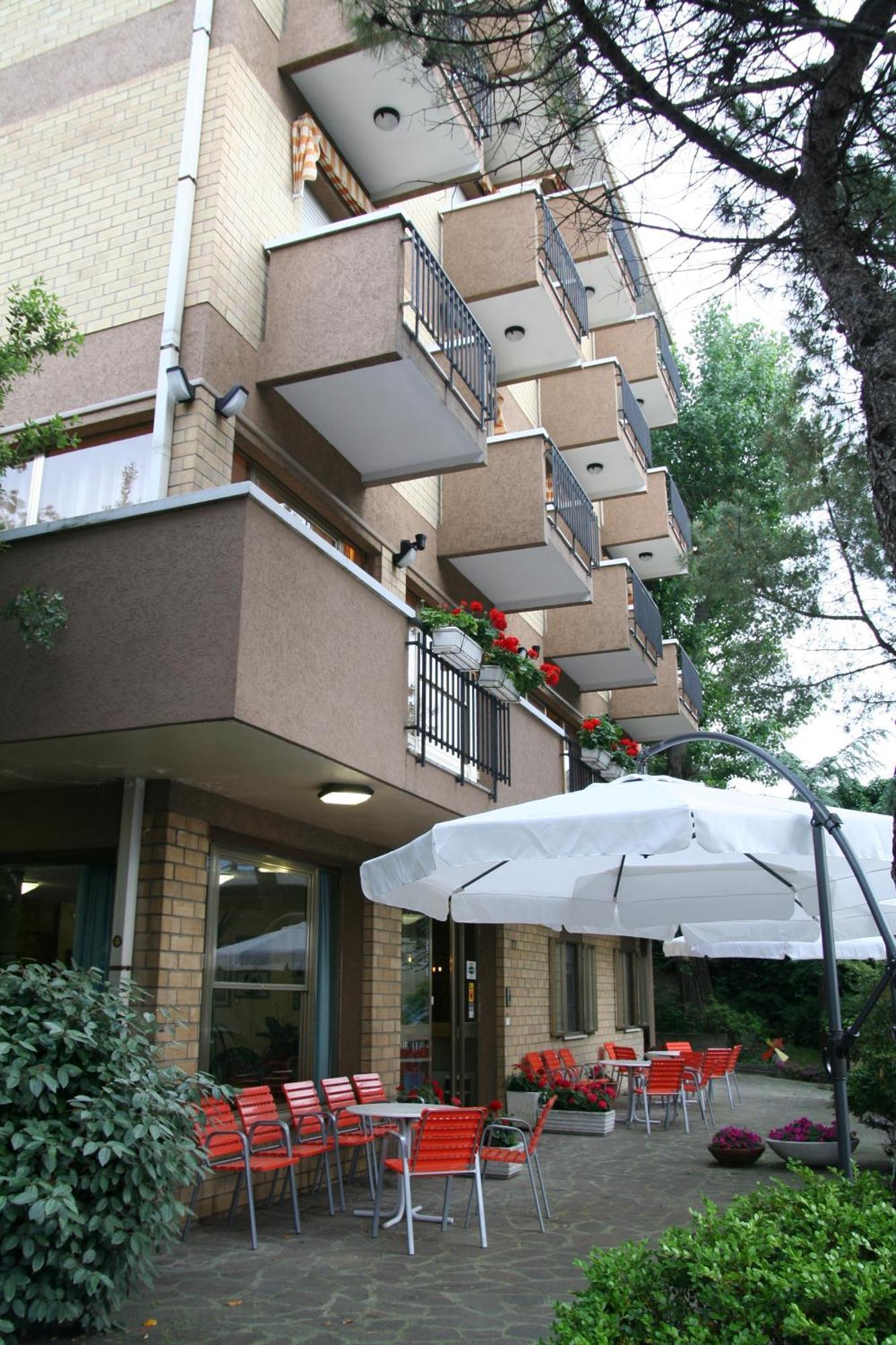 Hotel Marselli Rimini Exterior photo