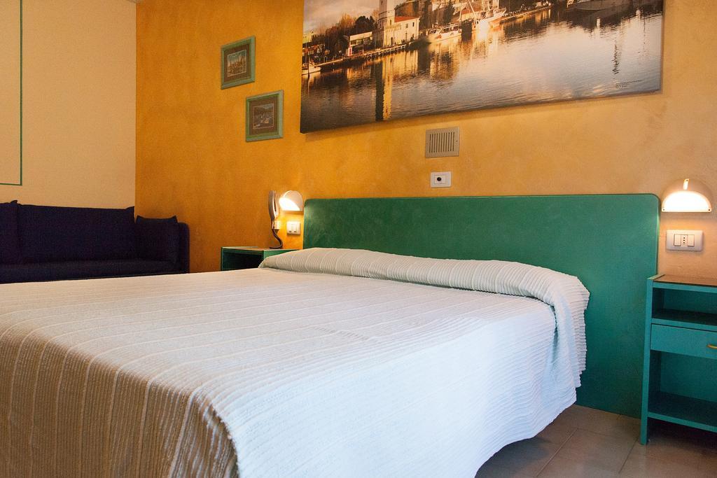 Hotel Marselli Rimini Exterior photo